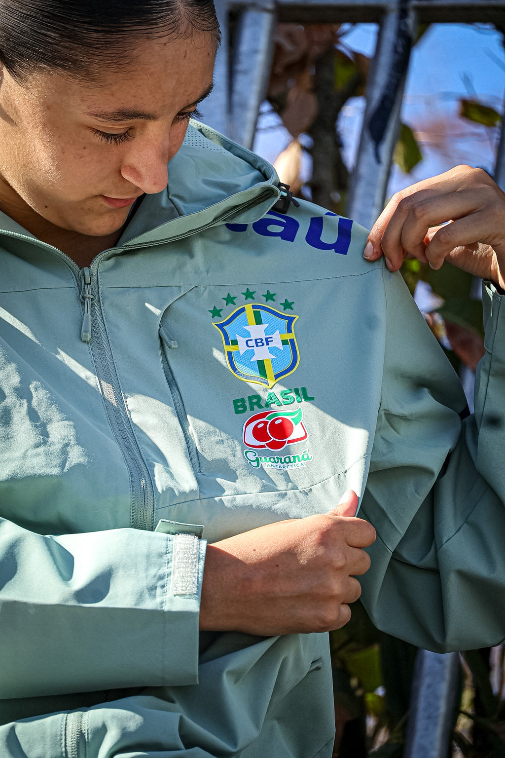 Veste Imperméable Brésil CBF – Vert Menthe 🇧🇷