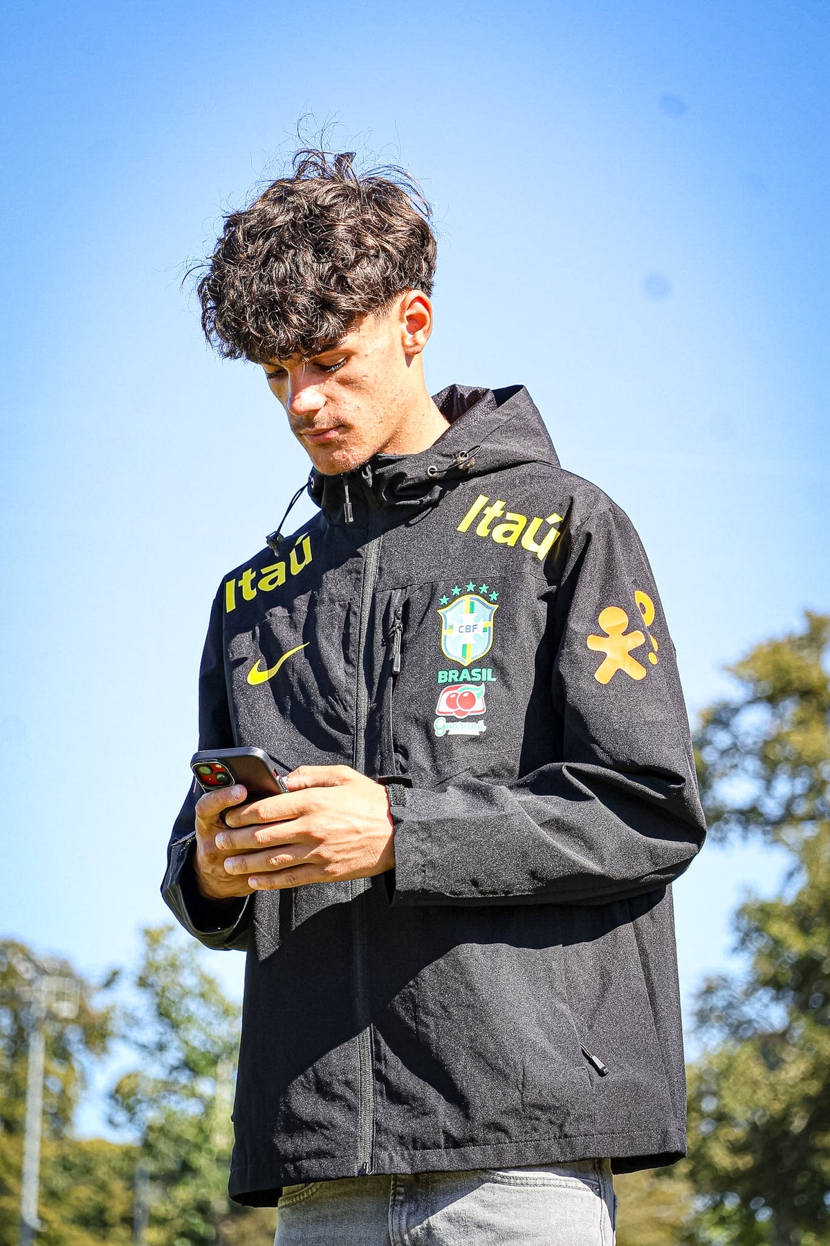 Veste Imperméable Brésil CBF – Noir 🇧🇷